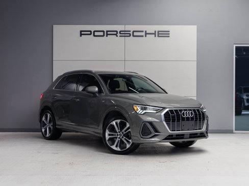 Used 2020 Audi Q3 2.0T Premium Plus w/ Premium Plus Package image 9