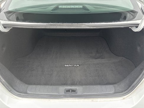 Certified 2025 Nissan Sentra S image 11