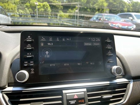 Certified 2018 Honda Accord Touring image 27