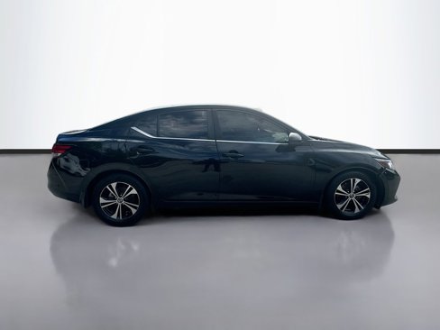 Used 2020 Nissan Sentra SV image 9
