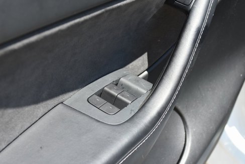 Used 2021 Tesla Model Y Performance image 34