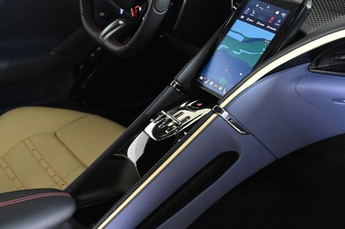Used 2022 Ferrari Roma image 23