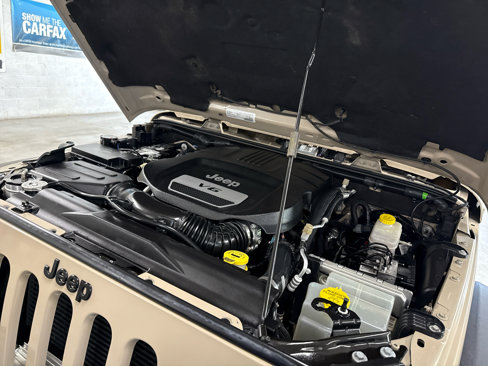 Used 2016 Jeep Wrangler Rubicon w/ Power Convenience Group image 63