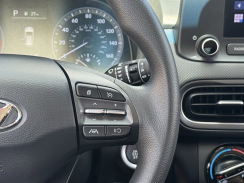 Used 2022 Hyundai Kona SEL image 17