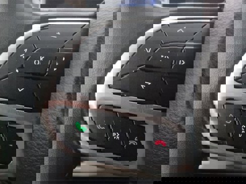 Used 2020 Chrysler Pacifica Touring-L image 19
