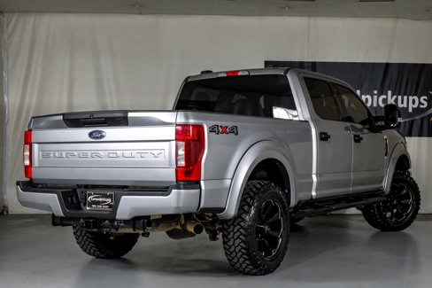 Used 2020 Ford F250 XLT image 9