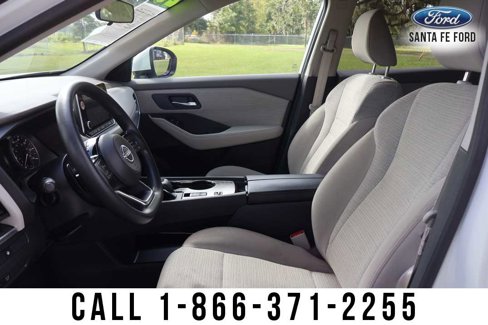 Used 2023 Nissan Rogue SV image 19