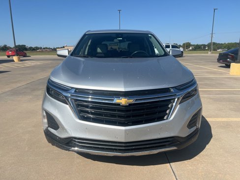 Used 2022 Chevrolet Equinox LT image 2