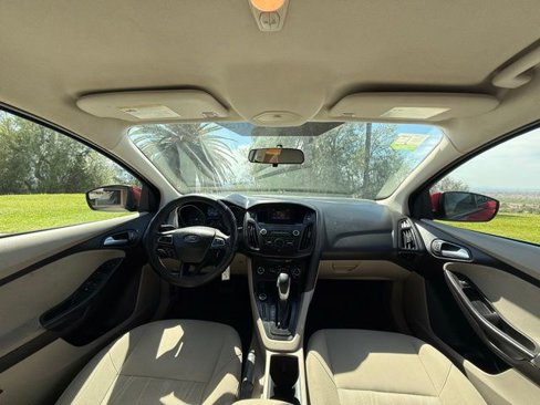 Used 2017 Ford Focus SE image 15
