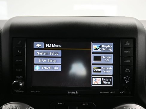 Used 2013 Jeep Wrangler Unlimited Sahara w/ Connectivity Group image 16
