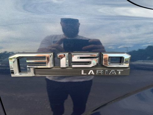 Used 2015 Ford F150 Lariat w/ Equipment Group 502A Luxury image 21