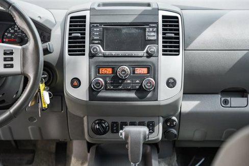 Used 2017 Nissan Frontier SV w/ SV Value Truck Package image 24