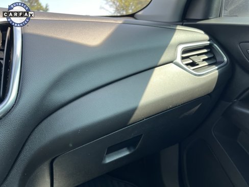 Used 2022 Chevrolet Equinox LT image 18
