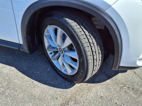 Used 2019 INFINITI QX50 Essential w/ Premium Heat Package image 39