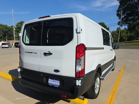 Used 2024 Ford Transit 250 Low Roof w/ Exterior Upgrade Package image 4