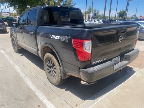 Used 2017 Nissan Titan PRO-4X image 3