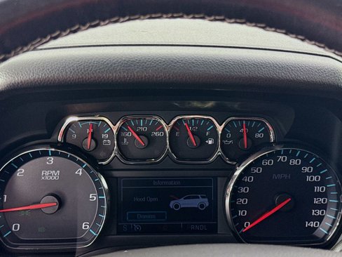 Used 2019 Chevrolet Tahoe LT image 12