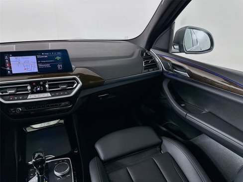 Certified 2023 BMW X3 xDrive30i w/ Convenience Package image 24