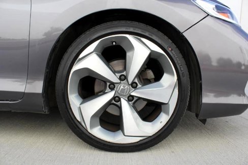 Used 2017 Honda Accord EX-L image 36