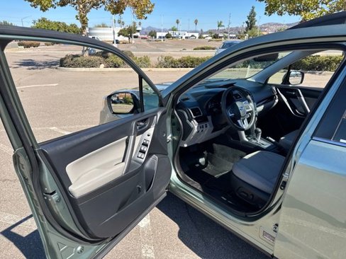 Used 2017 Subaru Forester 2.5i Limited image 20