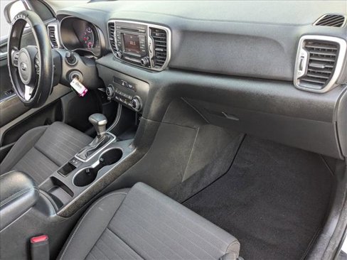 Used 2018 Kia Sportage LX image 20