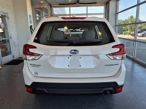 Used 2022 Subaru Forester image 5