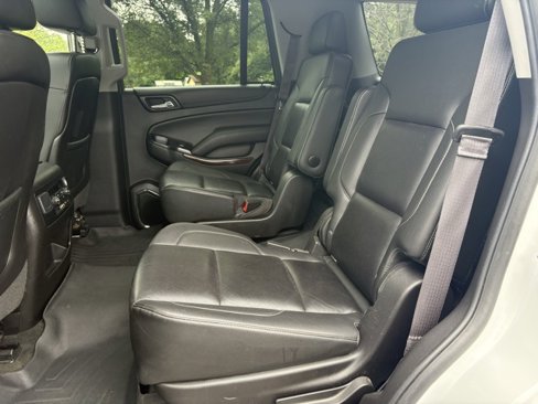 Used 2015 GMC Yukon SLT w/ Open Road Package image 12