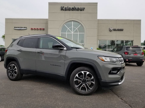 Certified 2022 Jeep Compass Limited image 1