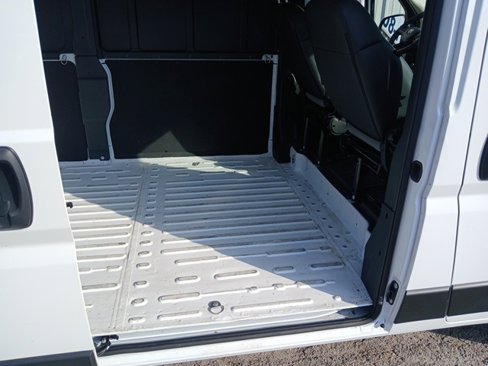 Used 2023 RAM ProMaster 2500 image 14