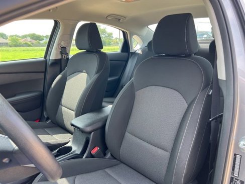 Used 2022 Kia Forte LXS image 12