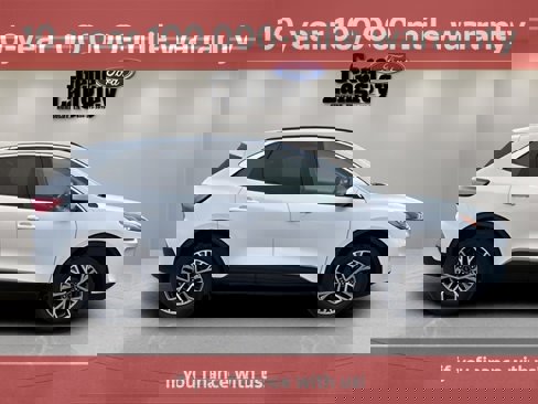 Used 2022 Ford Escape SEL w/ Technology Package image 10