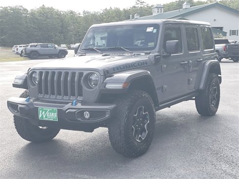 Used 2022 Jeep Wrangler Unlimited Rubicon 4xe w/ Cold Weather Group image 17