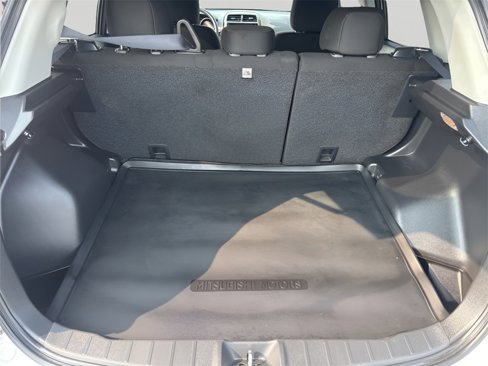 Used 2020 Mitsubishi Outlander Sport ES image 12
