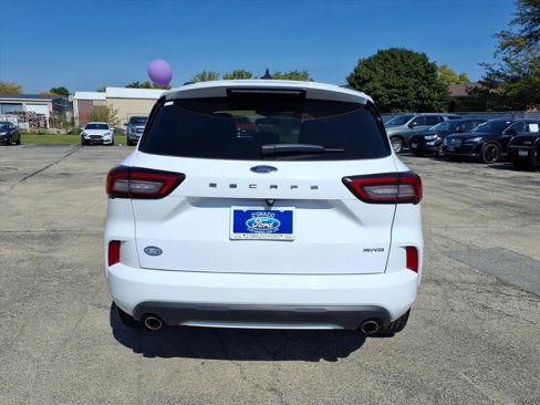 Used 2023 Ford Escape ST-Line image 4