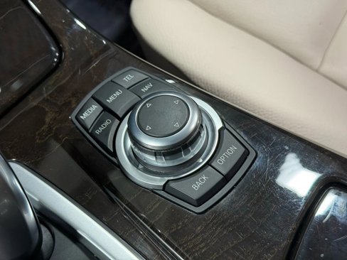 Used 2013 BMW 535i xDrive Sedan image 41
