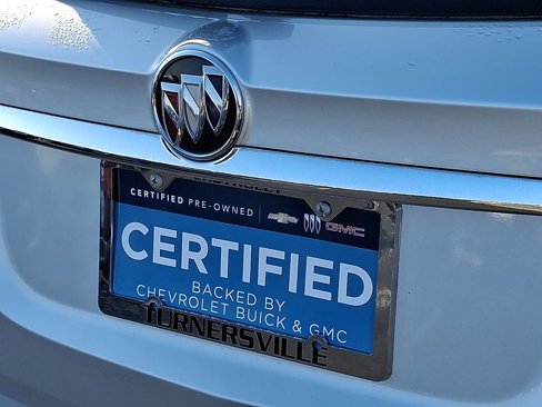 Certified 2020 Buick Encore Preferred w/ Safety Package image 29