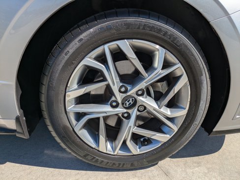 Certified 2021 Hyundai Sonata SEL image 9
