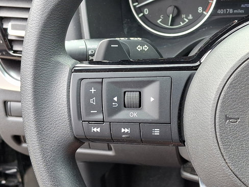 Certified 2021 Nissan Rogue SV image 21