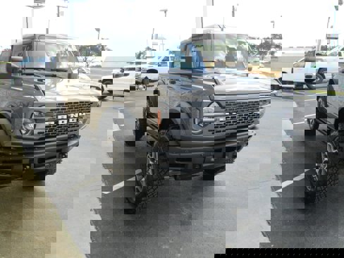 New 2025 Ford Bronco Badlands image 34