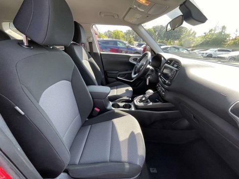 Certified 2024 Kia Soul LX w/ Option Group 015 image 15