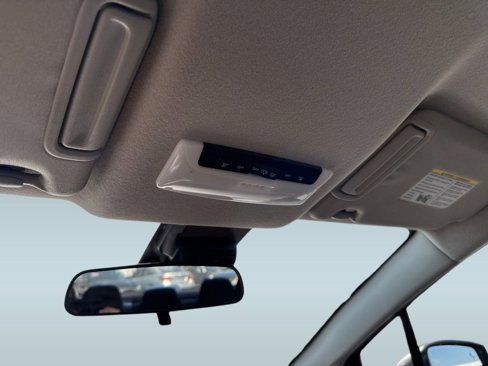 New 2025 Nissan Versa SV w/ Trunk Package image 18