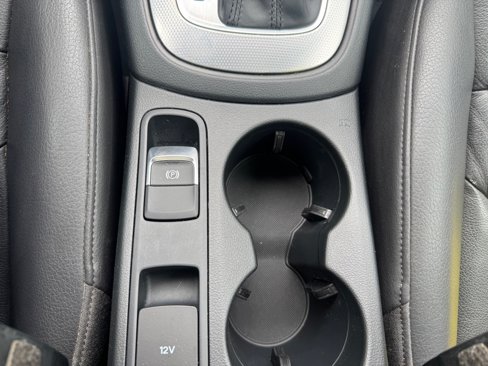 Used 2016 Audi Q3 2.0T Premium Plus image 19