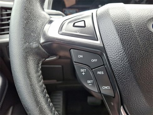 Used 2022 Ford Edge SEL image 20
