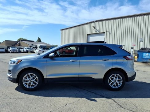 Used 2024 Ford Edge SEL image 4