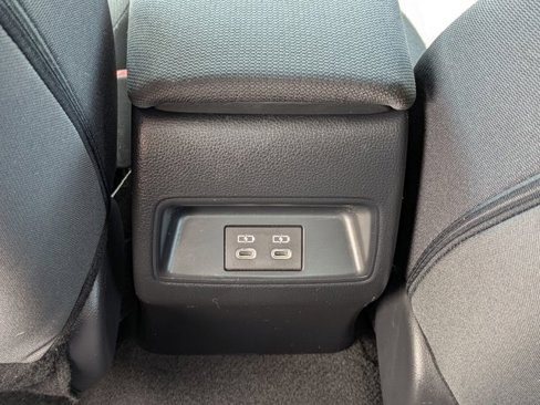Used 2023 Toyota Corolla LE image 16