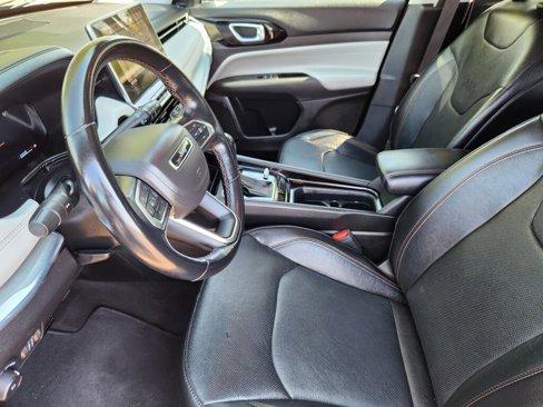 Used 2022 Jeep Compass Limited w/ Elite Group image 8