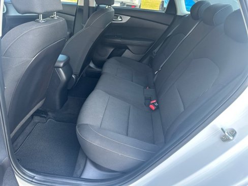 Used 2021 Kia Forte LXS image 15