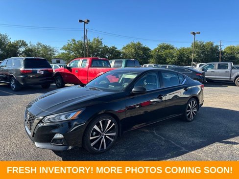 Used 2022 Nissan Altima 2.5 SR image 3