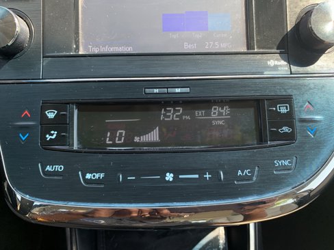 Used 2014 Toyota Avalon XLE Premium image 29