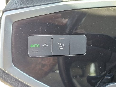 Used 2020 Audi Q3 2.0T Premium Plus w/ Premium Plus Package image 27
